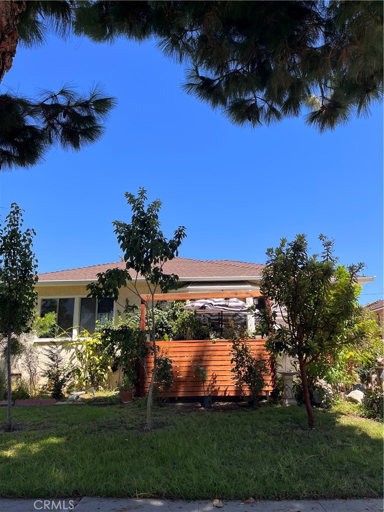 View Lakewood, CA 90713 house