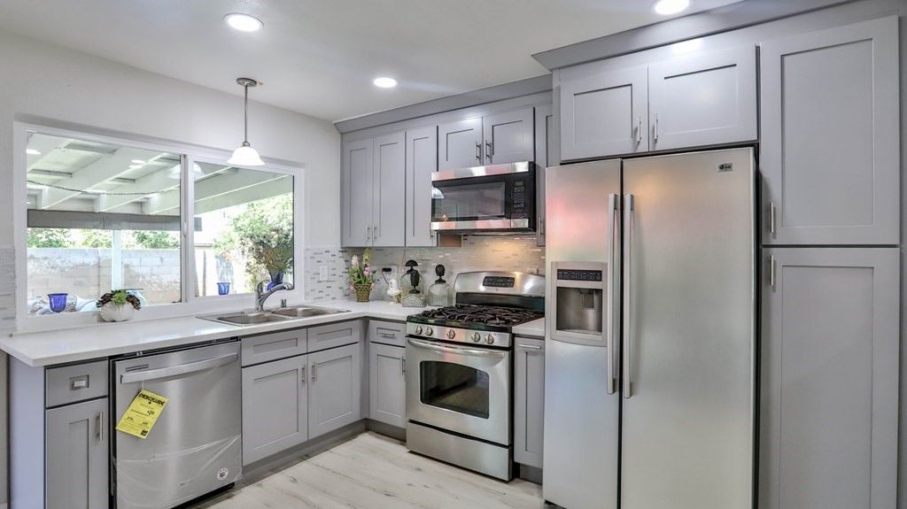 listing image 130720152708140521467