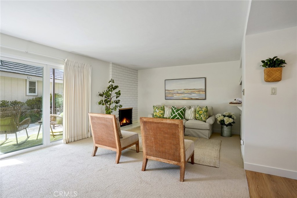 Photo 6 of 22 of 23001 Maple Avenue A condo