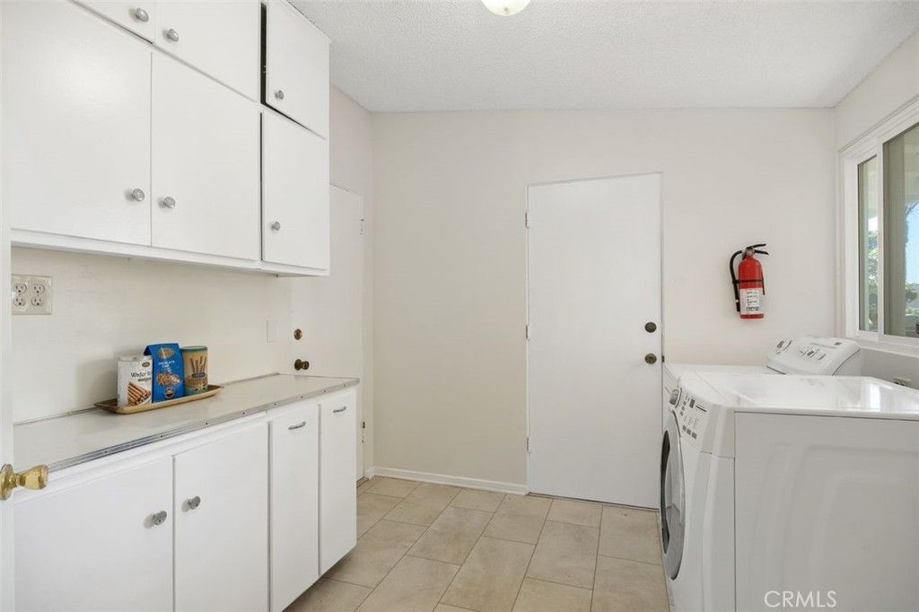 listing image 130725093047646157927