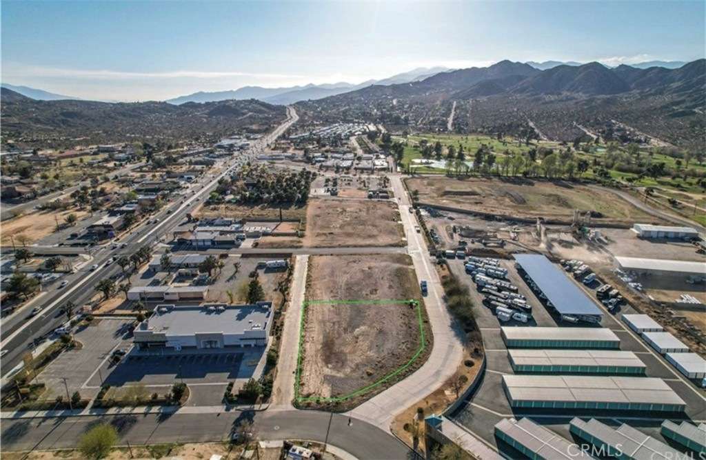Industrial / Commercial. Contractor Yard for lease. 400 sq ft increments up to 20,000 sq ft available. Fence can be negotiated. Water and Power is not installed yet but can be negotiated as well. Please call or email for more information.