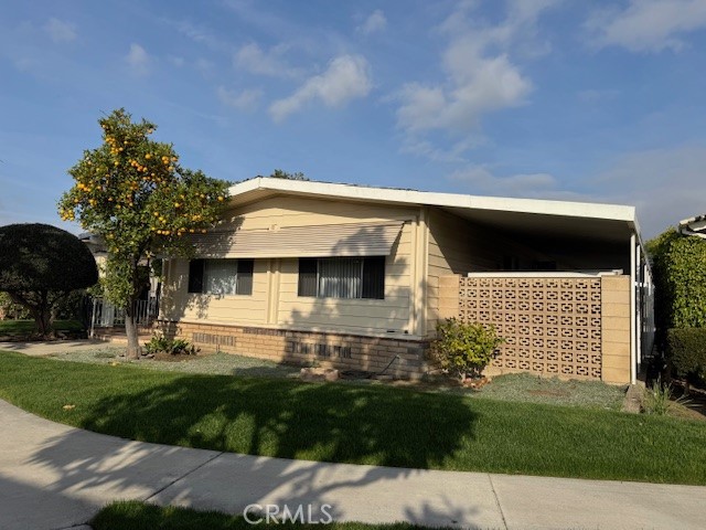 300 Ridgelake Drive 46