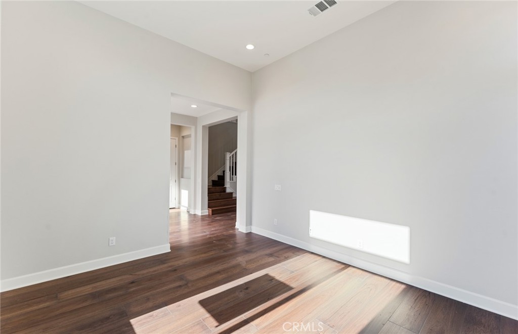 11722 Canoga Drive