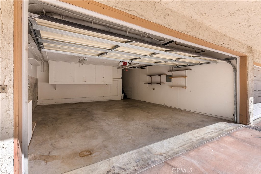 Photo 48 of 52 of 607 S Broadway 9A townhome