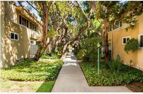 A home in Studio City