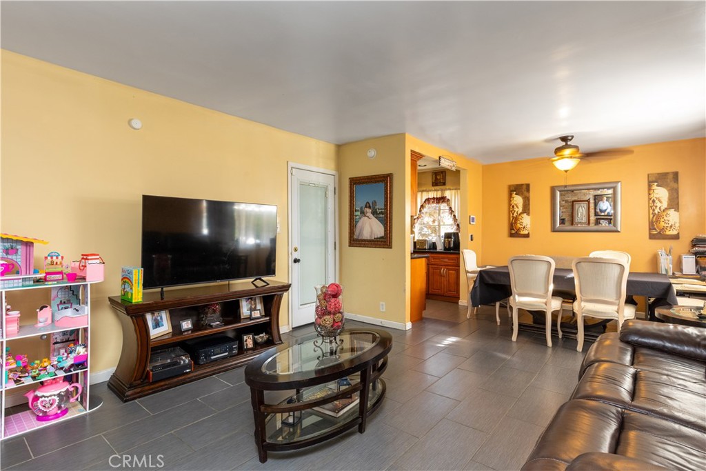 15409 Three Palms Street