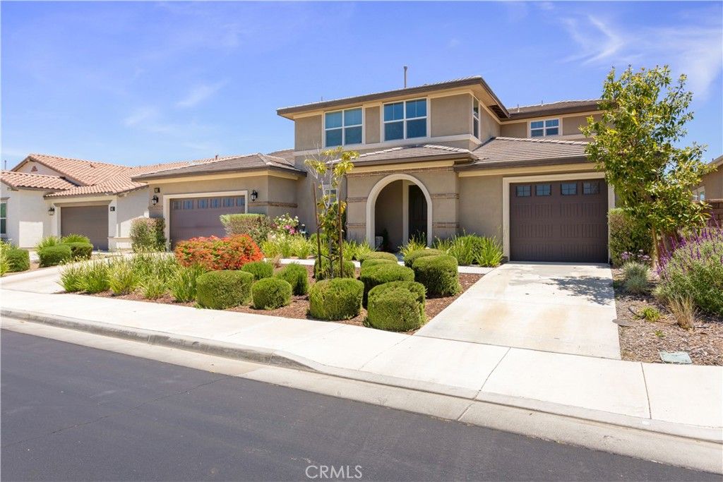 listing image 130724057354175889059