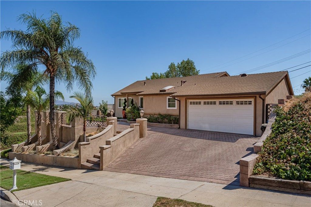 listing image 130727818419626010421