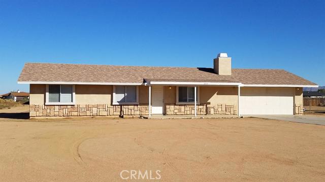 Nice floor plan for the new home buyer. Great location for schools, shopping and other amenities. Fireplace in Living room for those cozy cool nights. Lots of room in back for RV and other uses. Association Amenities: None # of RV Spaces: 0NONE Lot Location Type: Standard Location Special Features: None # of Attached Spaces: 2 # of Detached Spaces: 0