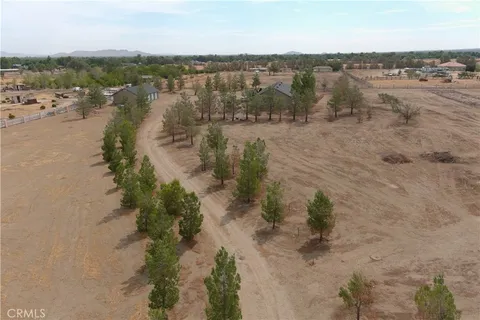 36646 92nd Street E, Littlerock, CA 93543 - MLS#: DW25012201