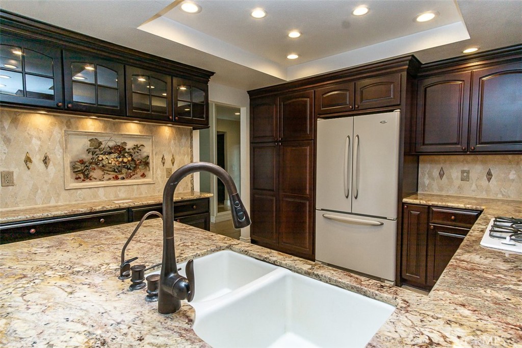 Fairway Village (FRVL) - Residential Lease