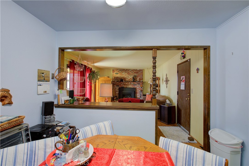 Photo 11 of 43 of 2140 High Street house