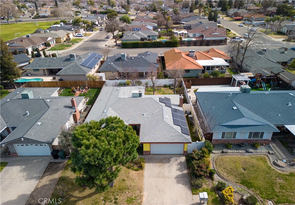 Photo 6 of 43 of 2140 High Street house