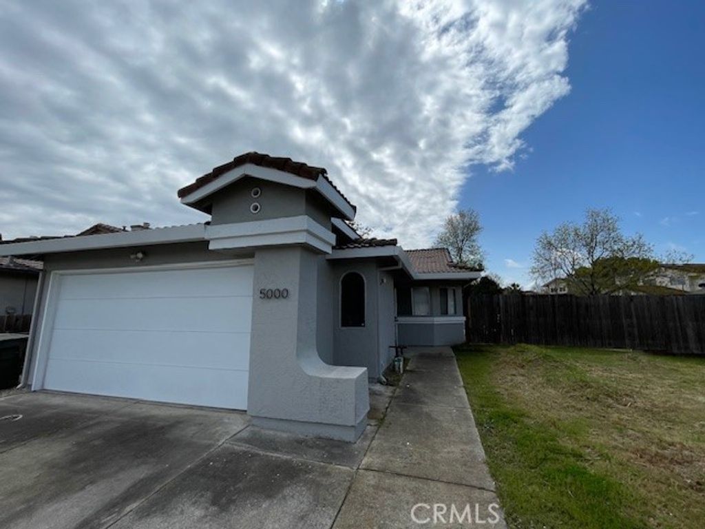 listing image 0
