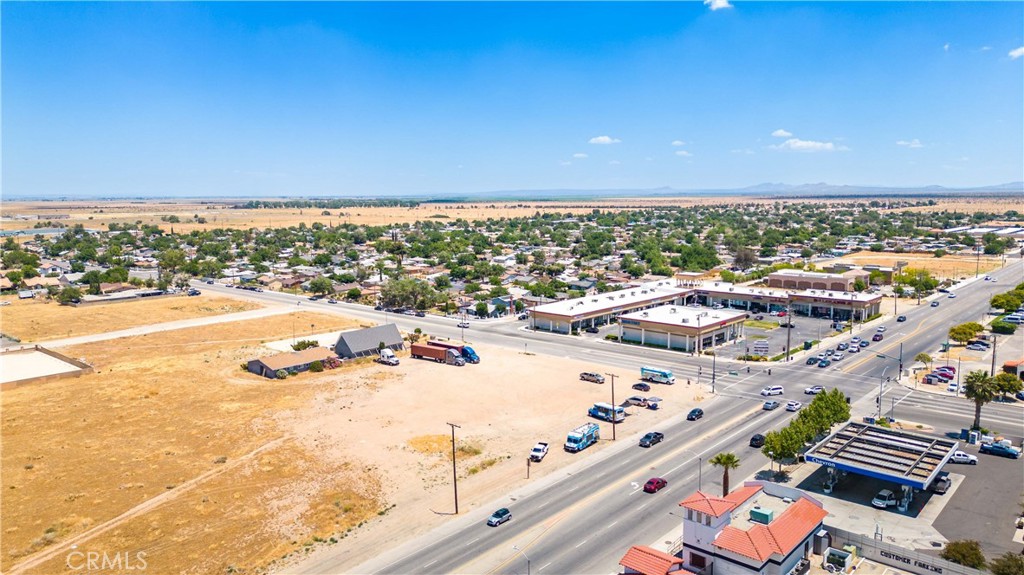 0 30 E Palmdale Boulevard