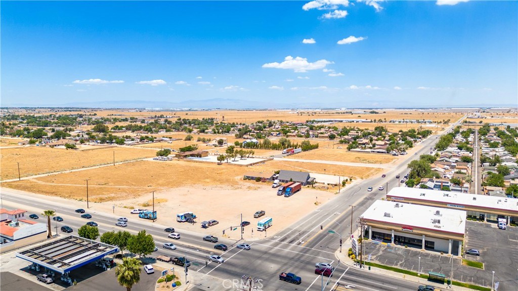 0 30 E Palmdale Boulevard
