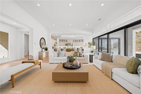 18302 Saddle Crest Silverado CA 92676