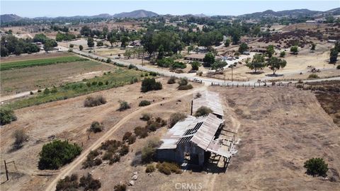 A home in Perris