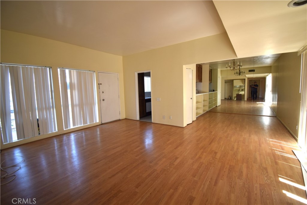 Photo 10 of 19 of 277 E Alejo Road P9 condo
