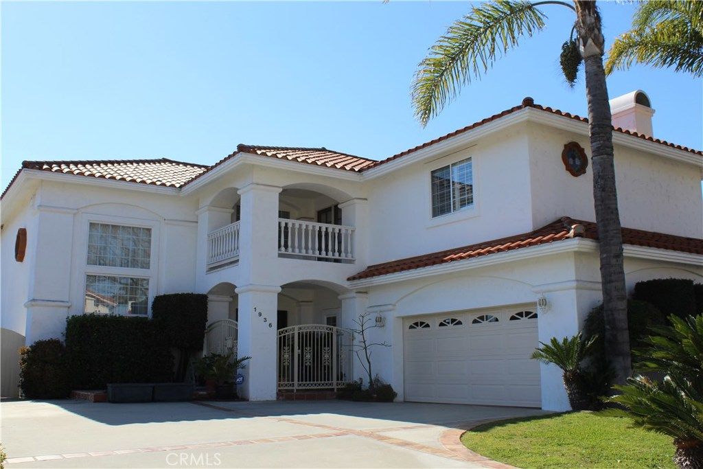listing image 130729428618861878719