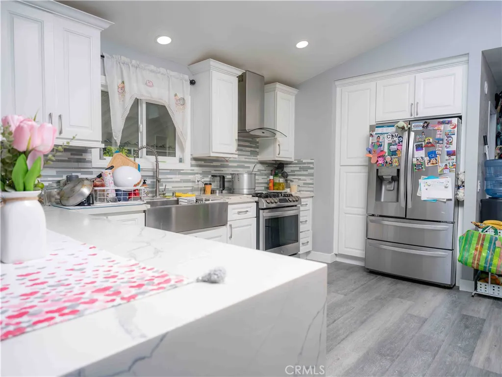 Garden Grove, California 92840, United States, 4 Bedrooms Bedrooms, ,2 BathroomsBathrooms,Residential,Active,77542