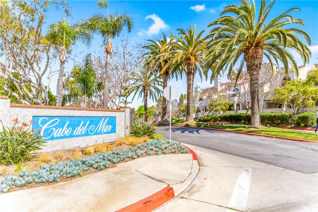 5032 Dorado Drive 202