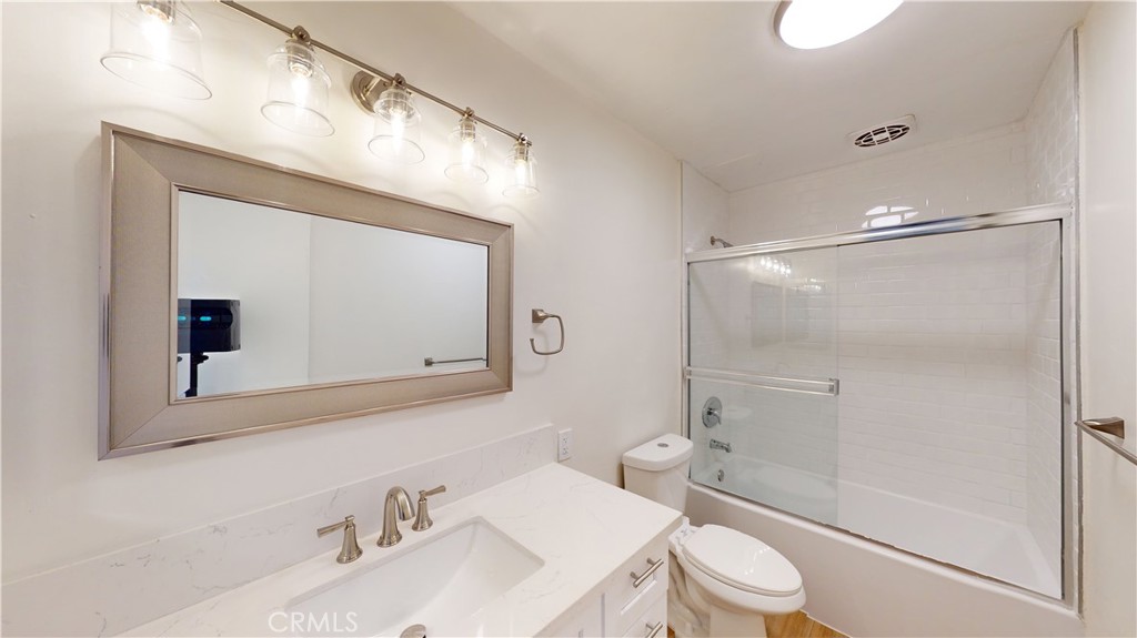 Properties 4 570 N Madison Avenue