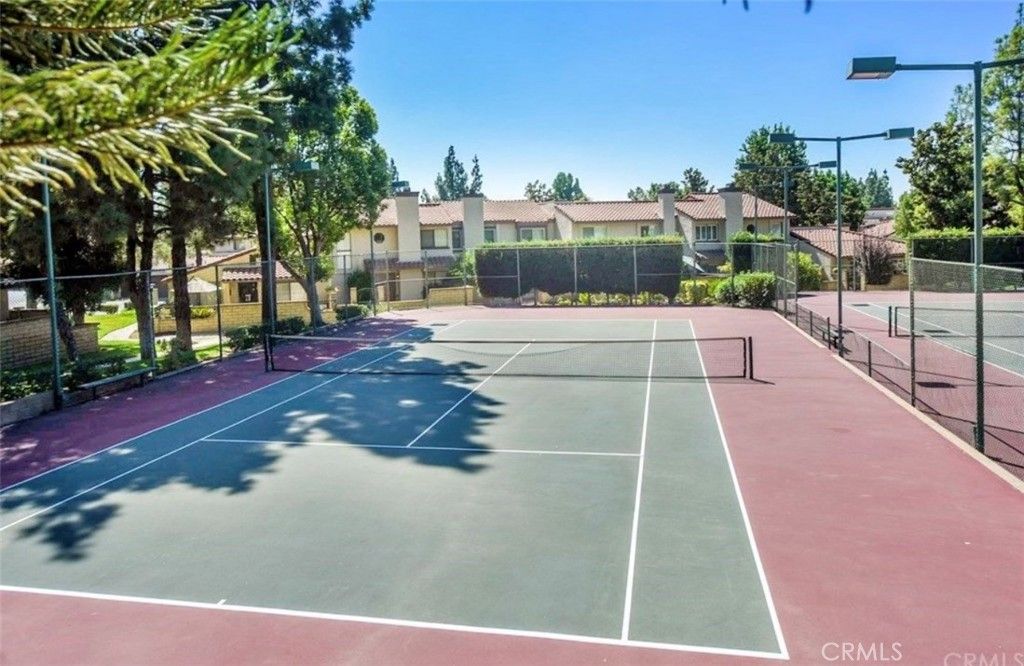 listing image 130728756891996506684