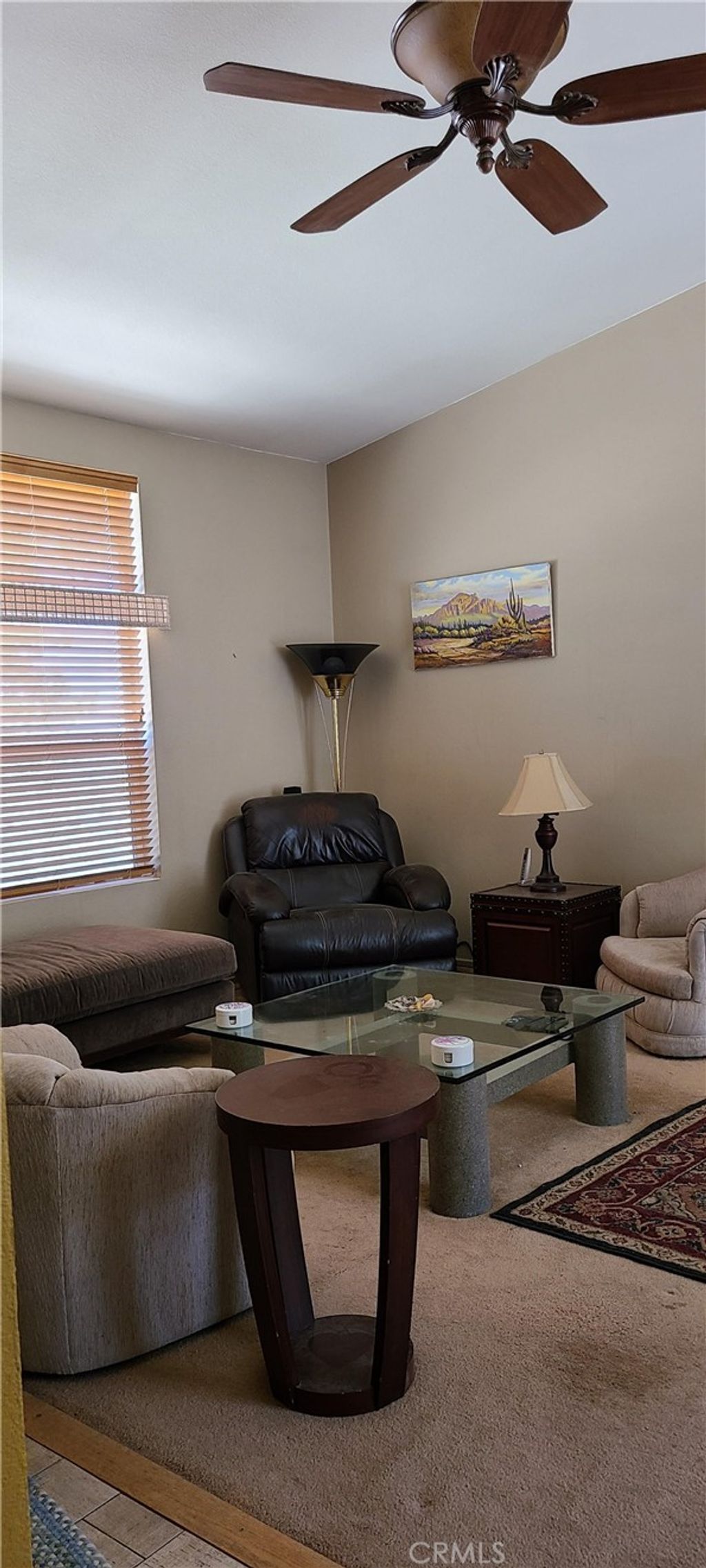listing image 130728763006651921451