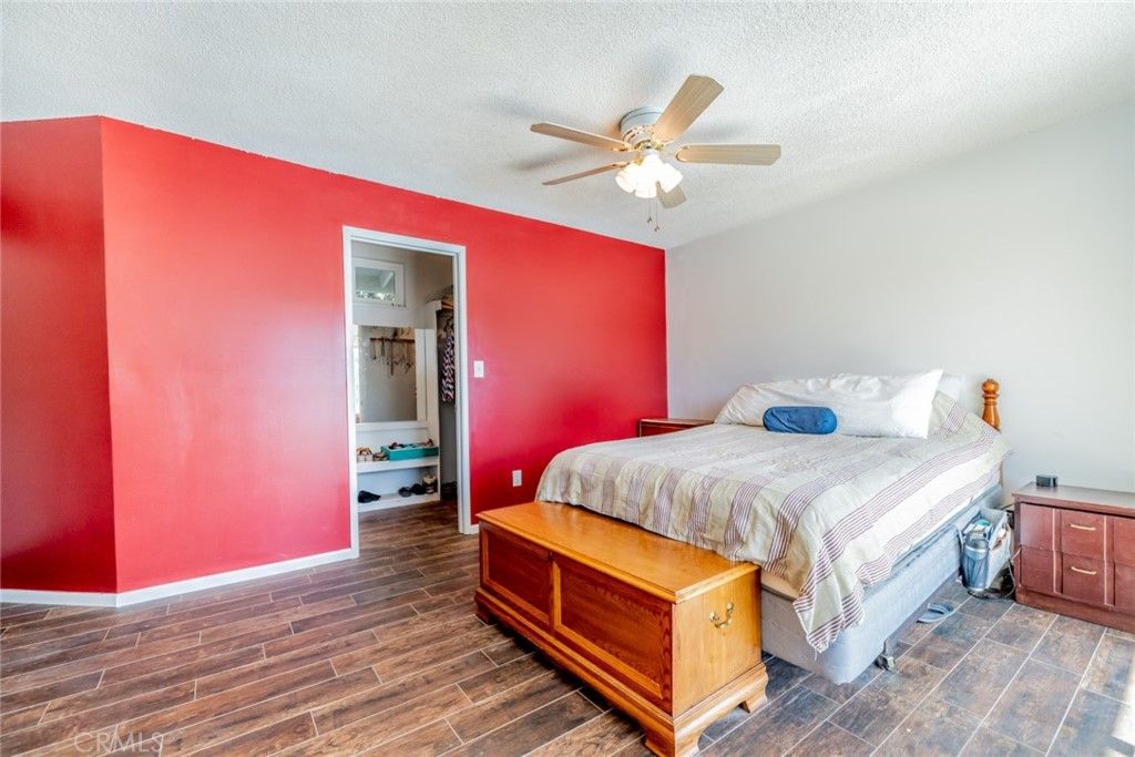 listing image 130721314454086293265