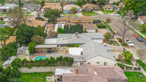 A home in Reseda