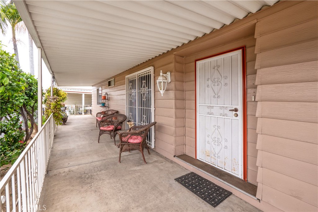 Photo 6 of 47 of 11730 Whittier Boulevard 40 mobile home
