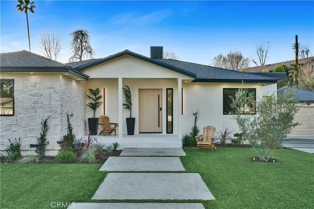 5939 Cahill Avenue
