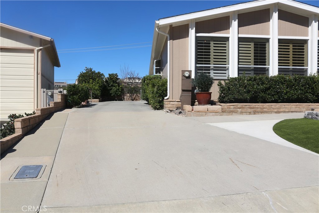 9453 Sharon Way