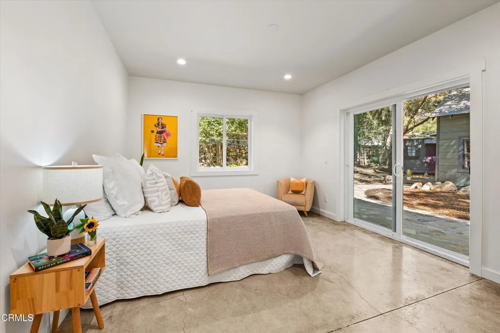 Ojai, California 93023, United States, 3 Bedrooms Bedrooms, ,2 BathroomsBathrooms,Residential,Active,89834