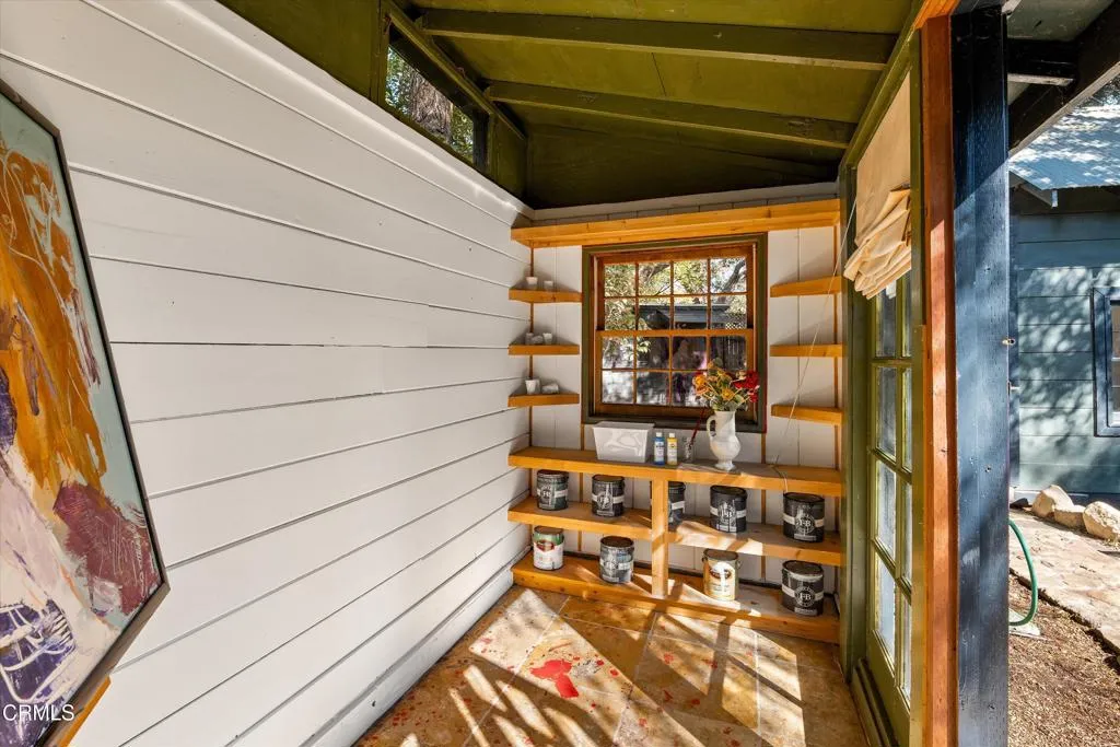 Ojai, California 93023, United States, 3 Bedrooms Bedrooms, ,2 BathroomsBathrooms,Residential,Active,89834