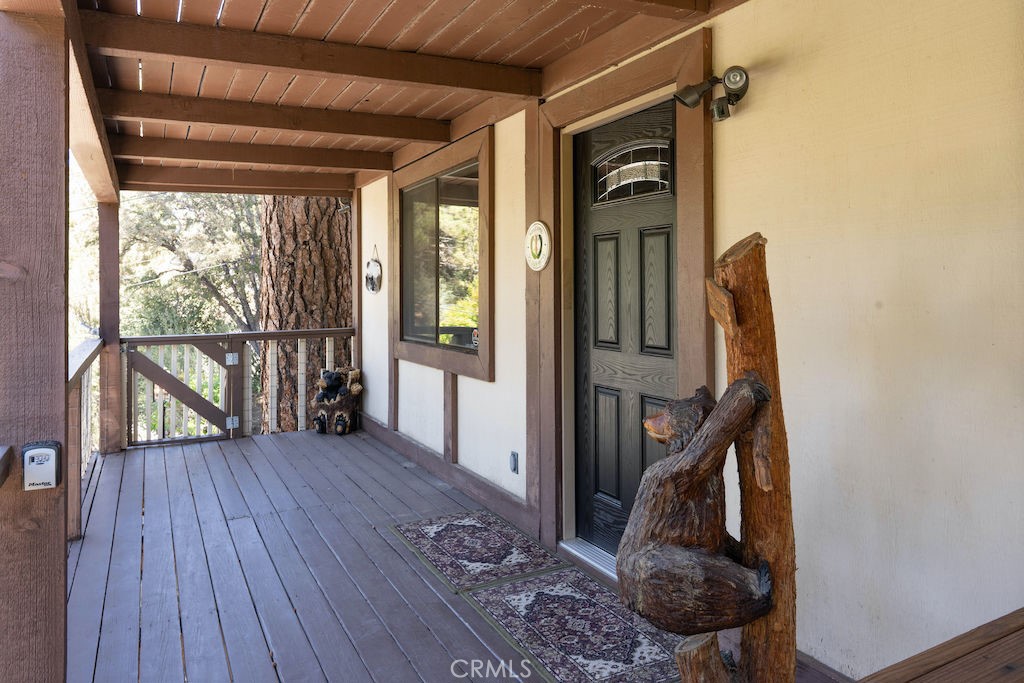 961 Villa Grove Avenue