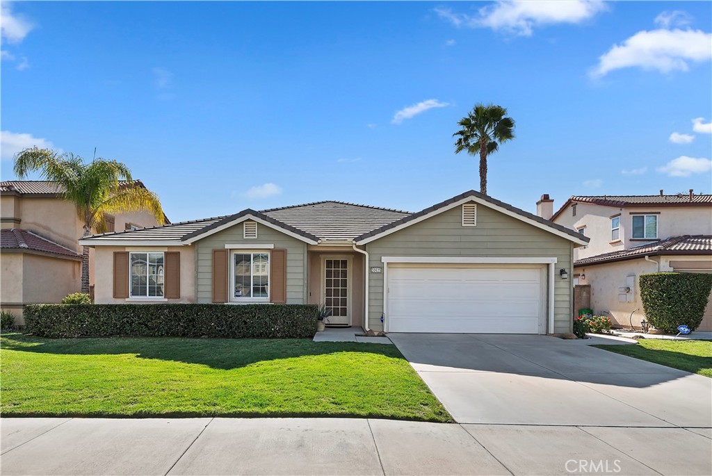 30625 Fox Sedge Way