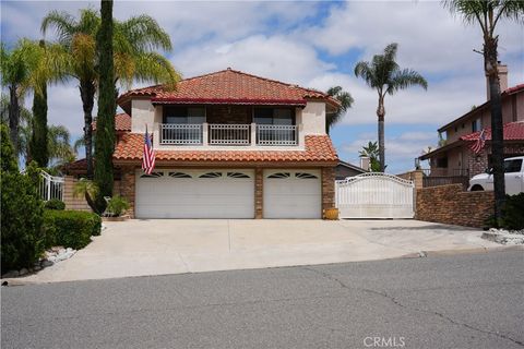 A home in Canyon Lake