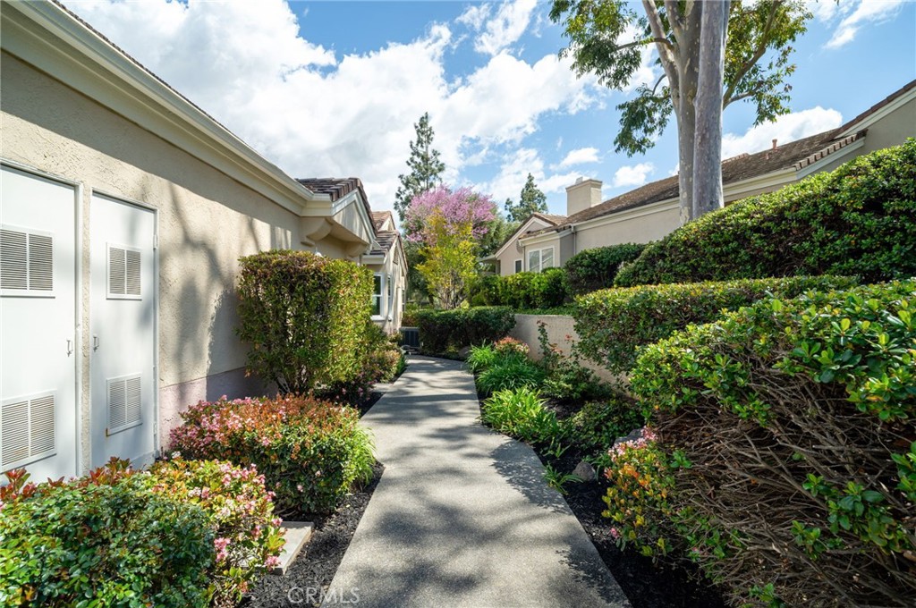 38510 Glen Abbey Lane