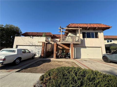 764 W 18th Street Costa Mesa CA 92627