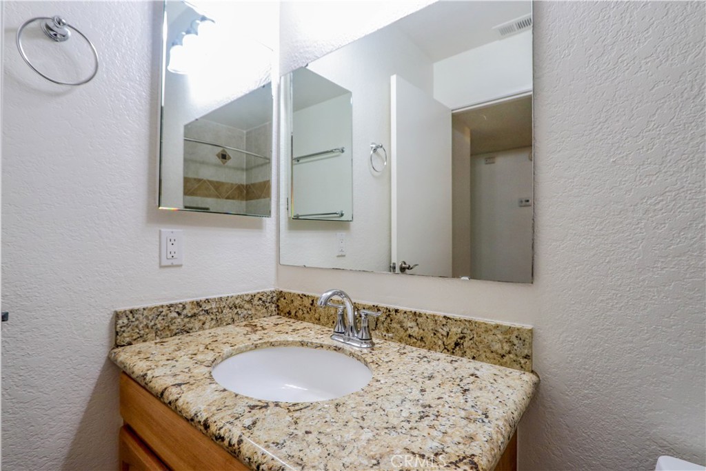 Photo 16 of 23 of 24316 Sylvan Glen Road A condo