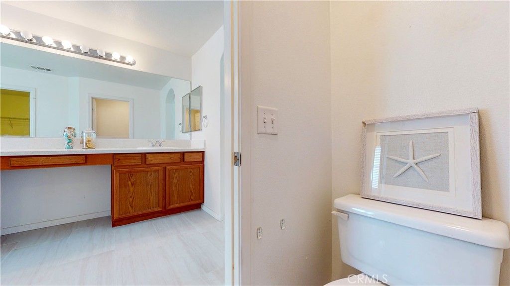 listing image 130726056221714845461
