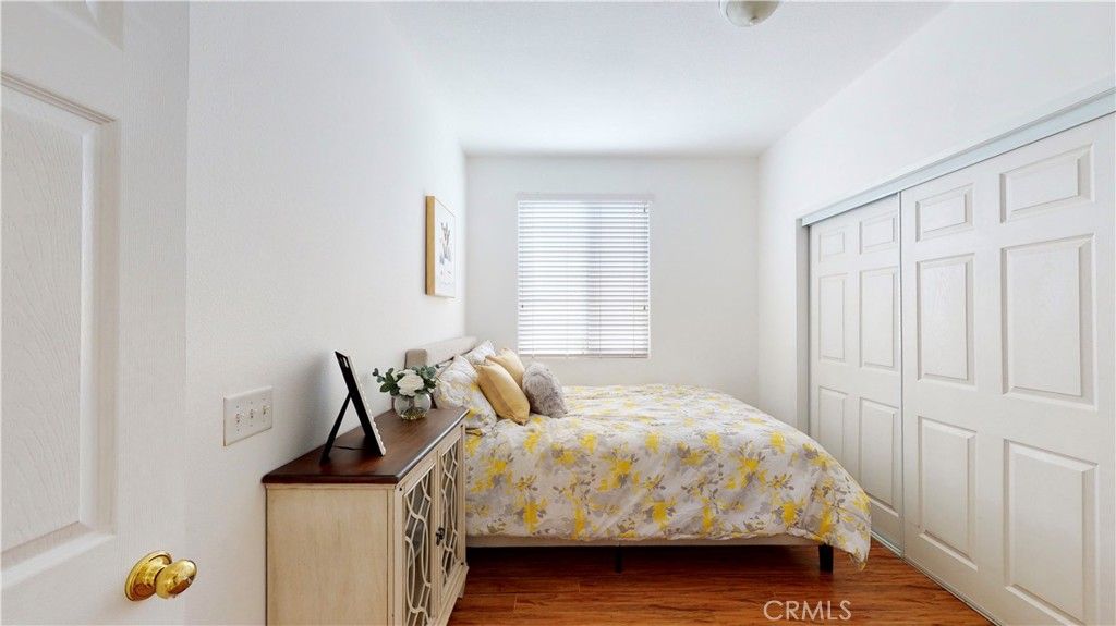 listing image 130726106724188324561