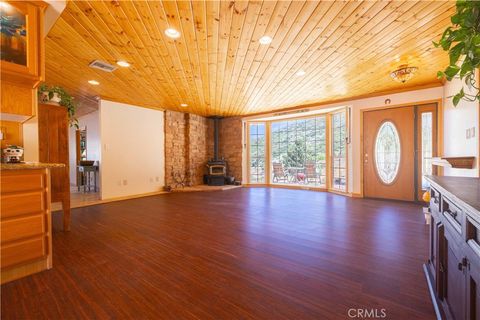 A home in Leona Valley