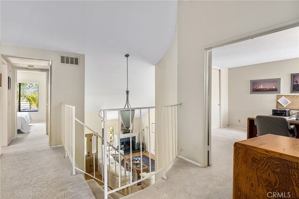 listing image 130729815247409013849