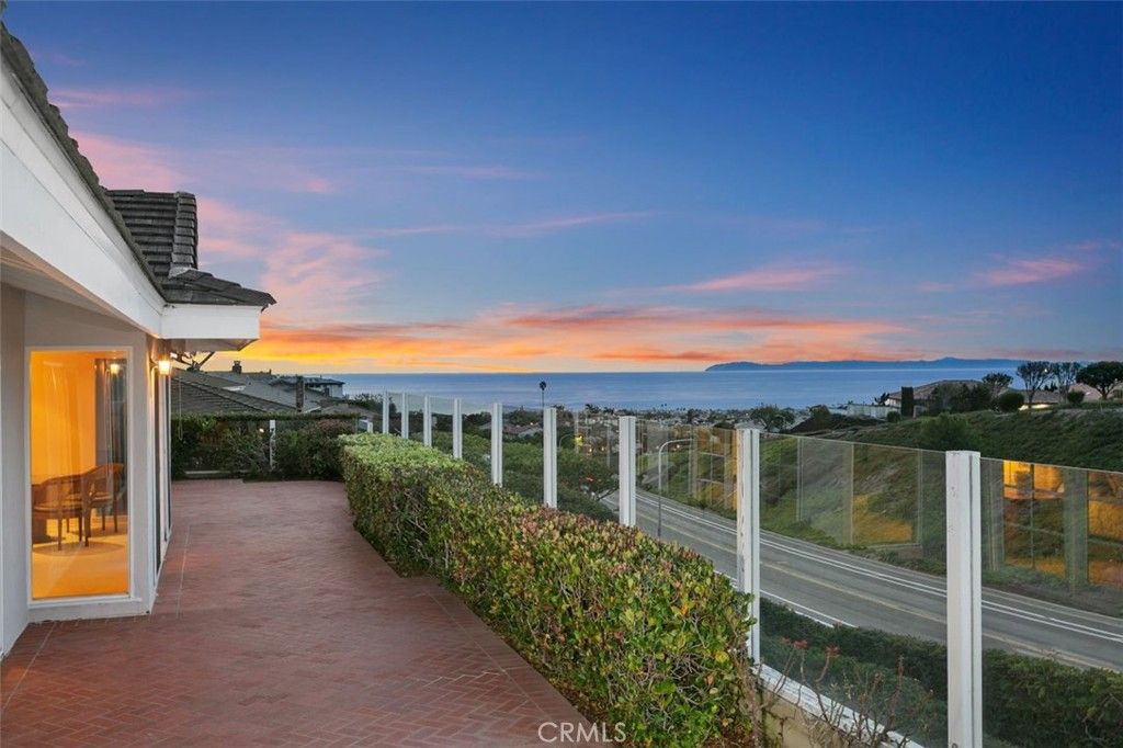 listing image 130723627350675635786