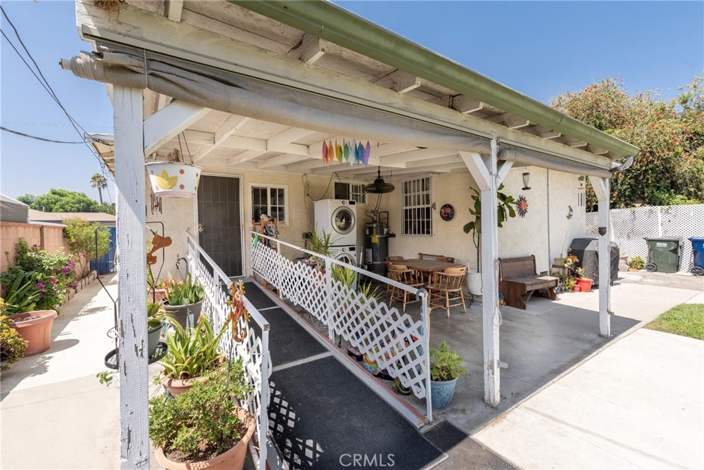 Photo 15 of 18 of 6508 Bonnie Vale Avenue house