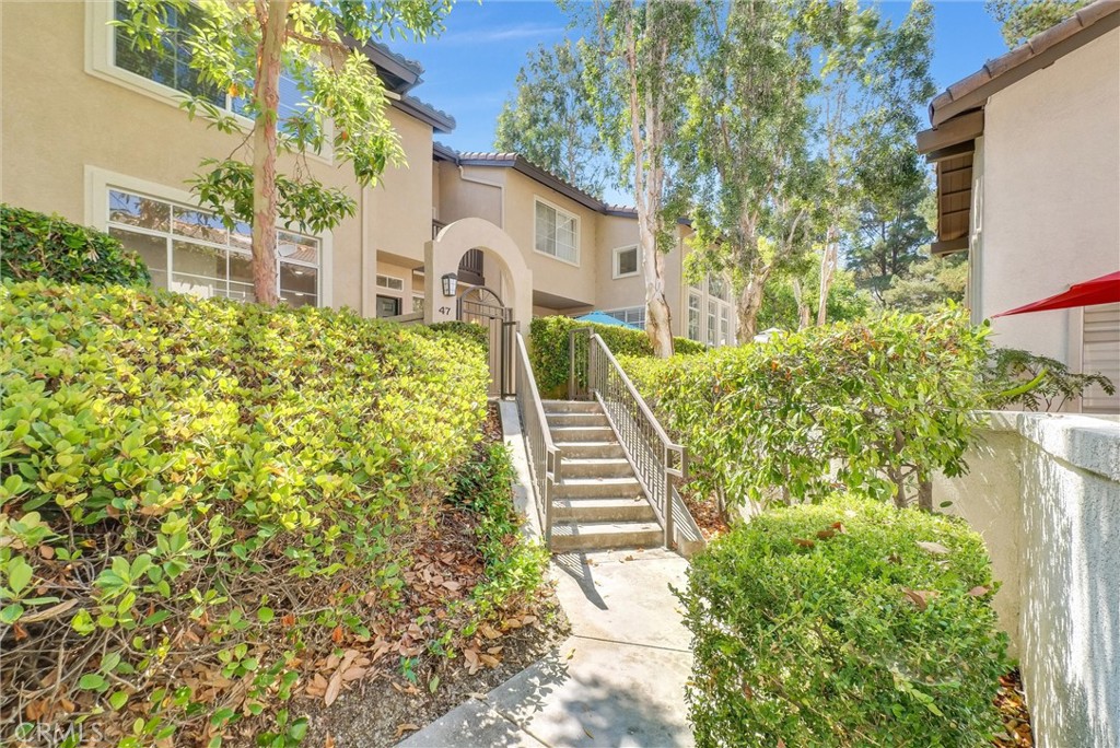 View Rancho Santa Margarita, CA 92688 townhome