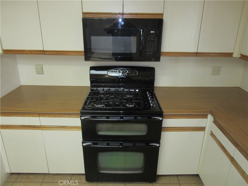 77034 California Drive